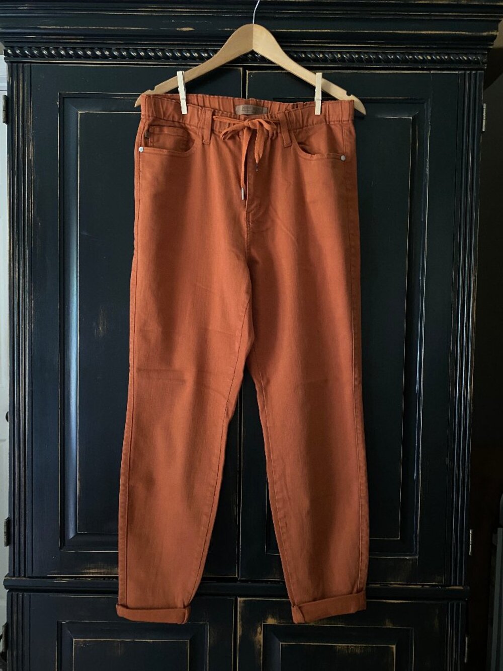 Judy Blue - Size: Women’s 13/31 - Rust Orange Drawstring Boyfriend Pants